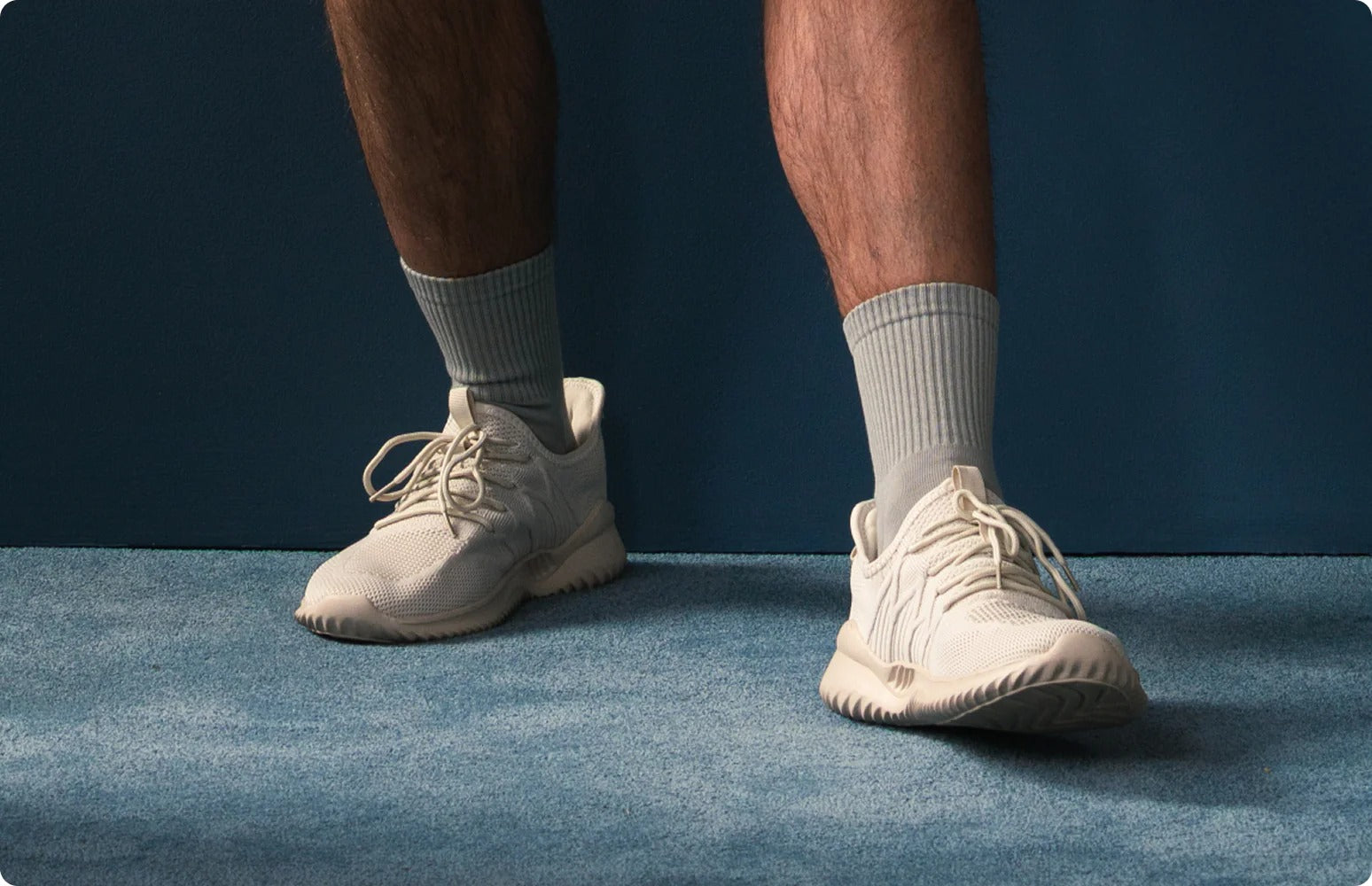 ¿Qué causa la fascitis plantar/dolor de pie?